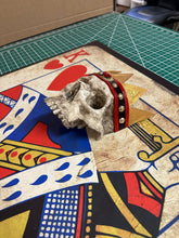 Load image into Gallery viewer, King and Queen of Spades Full Card Skullpture
